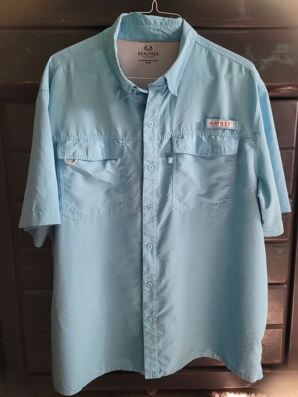 Realtree Men’s Light Blue Short-Sleeve Button Fishing Shirt